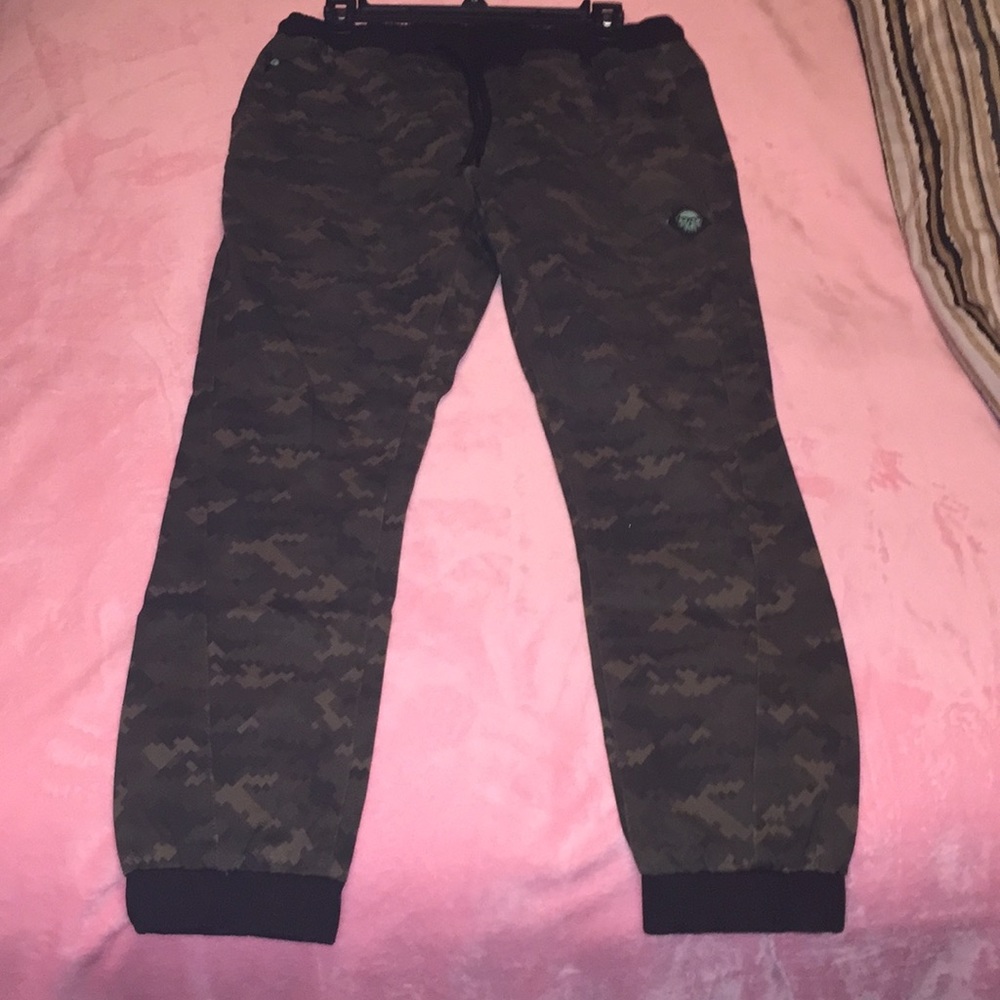 Jinx joggers